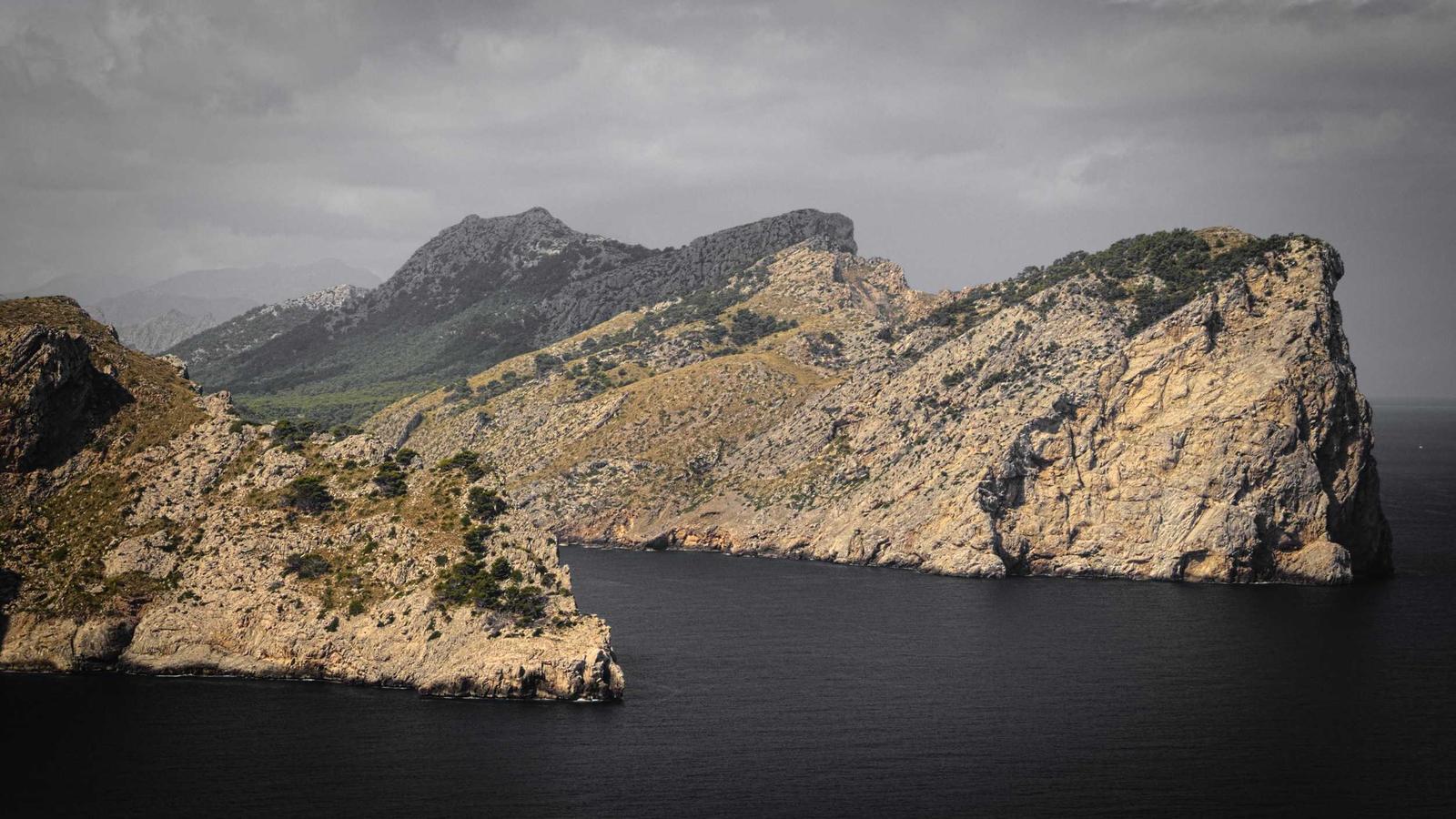 Poolside entertaining upgrade render.